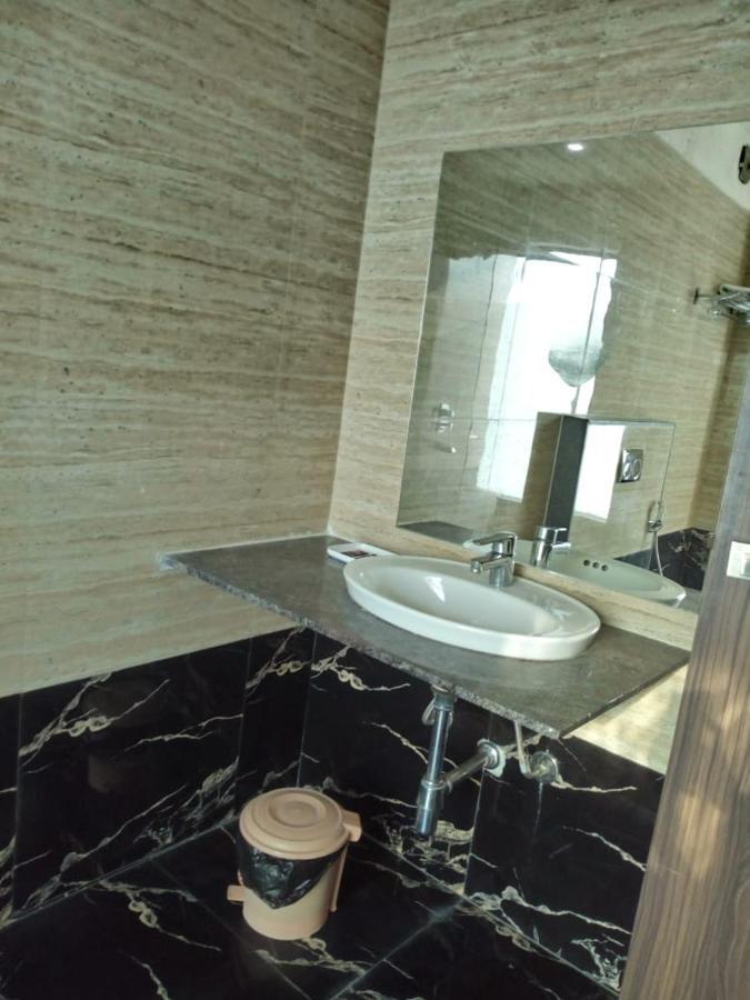 Mnr Resort Pipariā المظهر الخارجي الصورة